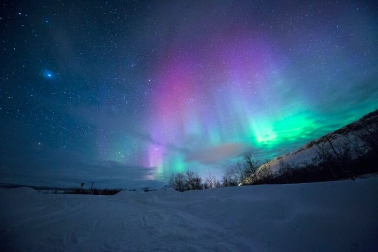 Can You Experience the Northern Lights Without Splurging?